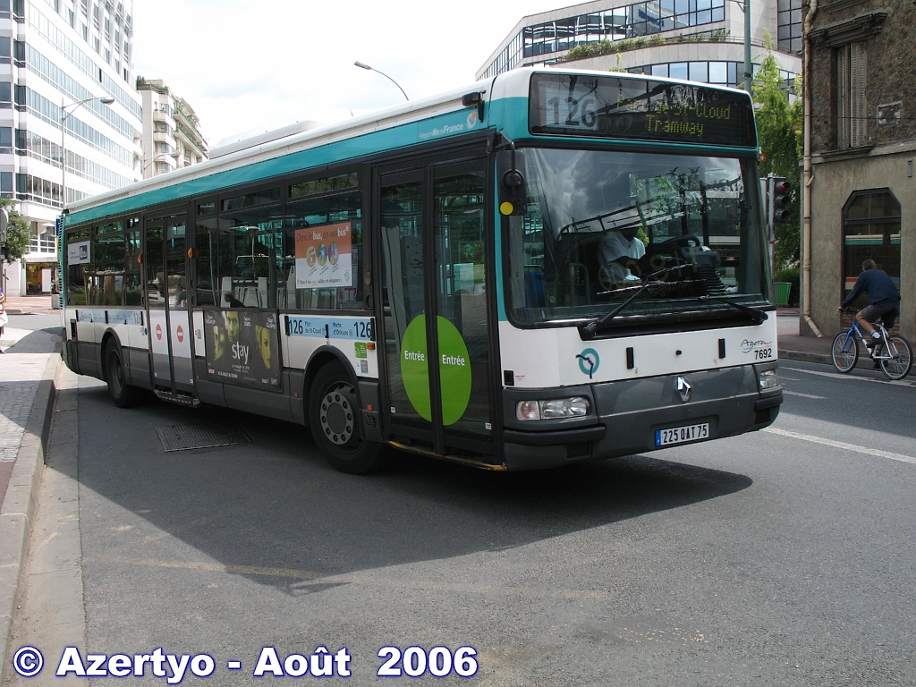 126_17.jpg